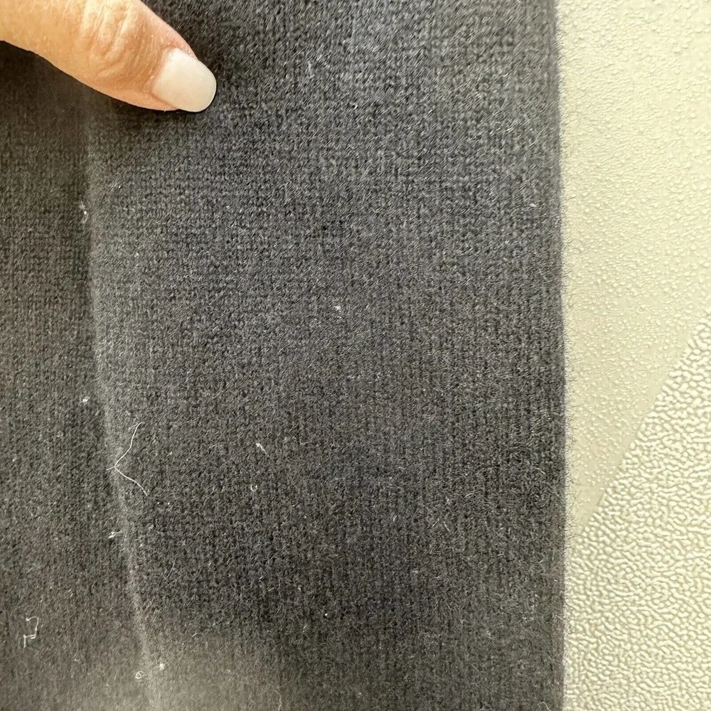 Halogen 100% Cashmere Black Sweater sz Xsmall